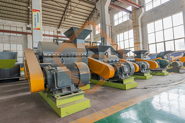 有機(jī)肥高濕物料粉碎機(jī)