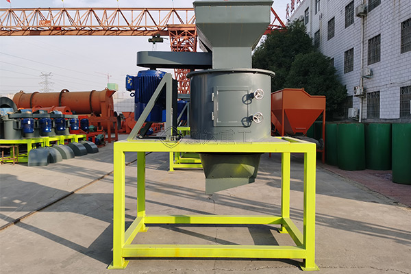 小型立式有機肥粉碎機